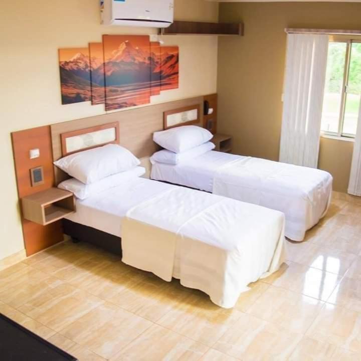 Austral Hotel Dos de Mayo Bagian luar foto